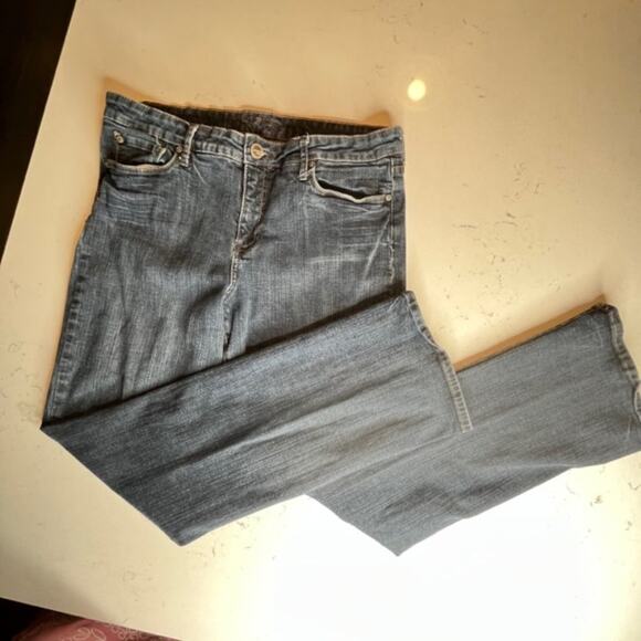 Common Genes Jeans Size 14 Women's Bootcut Medium Wash Blue Denim 58539 - Picture 4 of 13